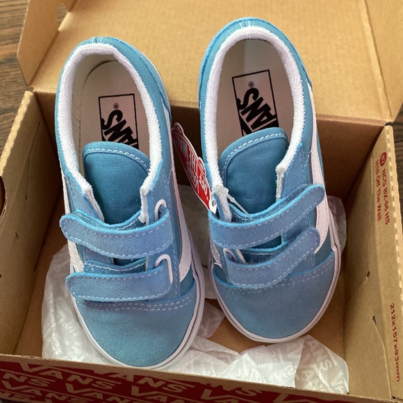 Toddler Vans Sneakers with Velcro - Picture 2 of 5